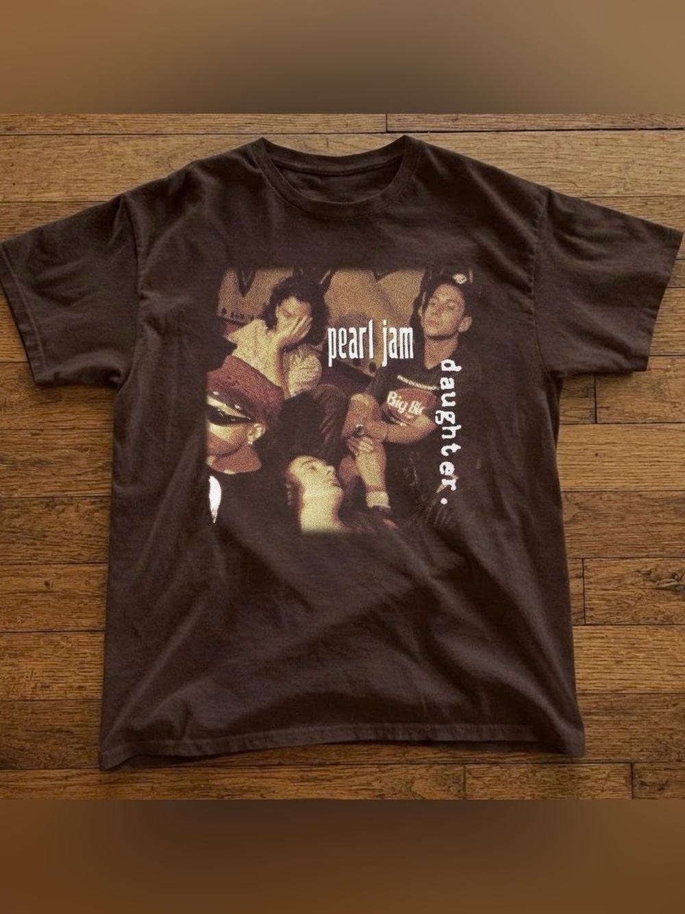 Vintage Brown Pearl Jam 'Daughter' Graphic Tee Streetwear Styles